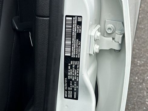 Used 2023 Jeep Renegade Trailhawk image 28