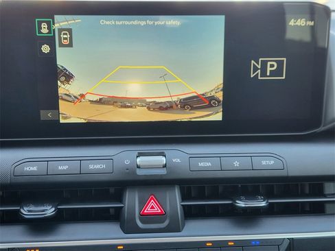 New 2025 Kia K4 LXS image 12