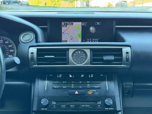 Used 2014 Lexus IS 250 AWD w/ Navigation Package image 21