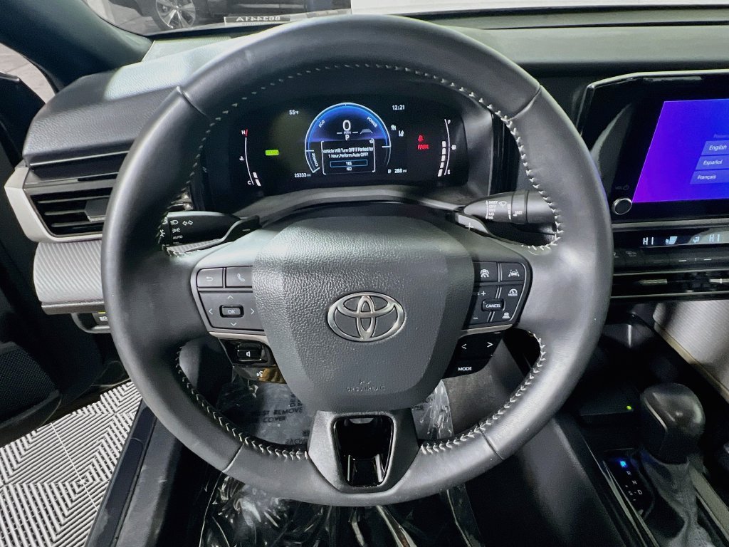 Certified 2025 Toyota Camry SE FWD image 10