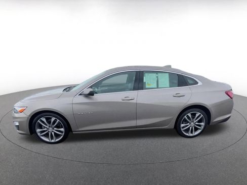 Used 2024 Chevrolet Malibu LT image 9