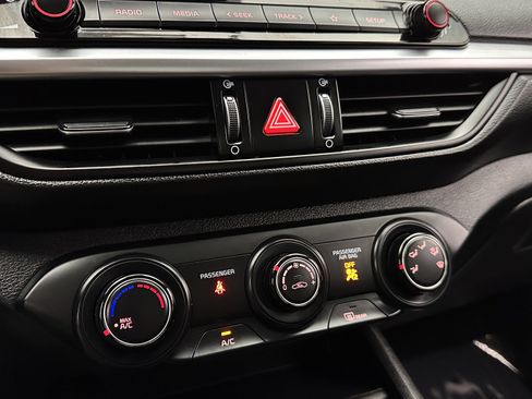 Used 2023 Kia Forte LXS image 14