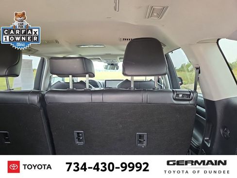 Used 2023 Toyota Highlander XLE image 14