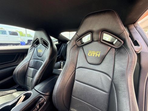 Used 2022 Ford Mustang GT Premium w/ GT Performance Package RWD image 28