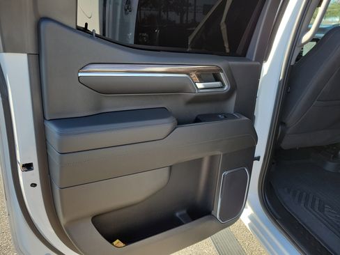 Used 2022 Chevrolet Silverado 1500 LT Trail Boss w/ Protection Package image 26