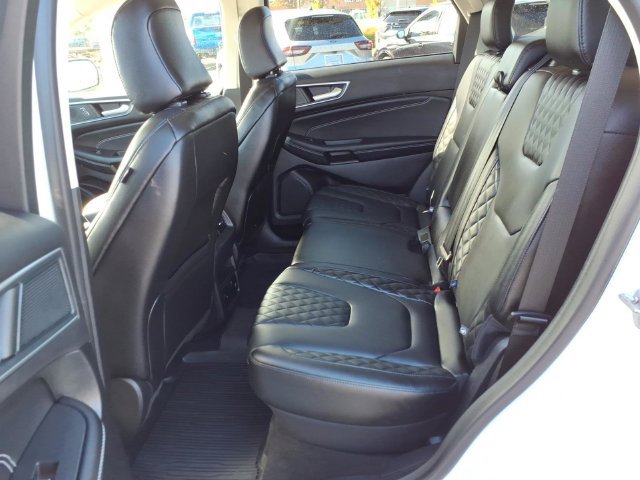 Used 2024 Ford Edge Titanium AWD/4WD image 14