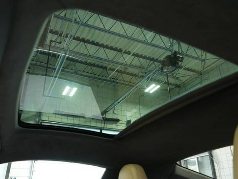 Used 2023 Porsche 911 Turbo image 40