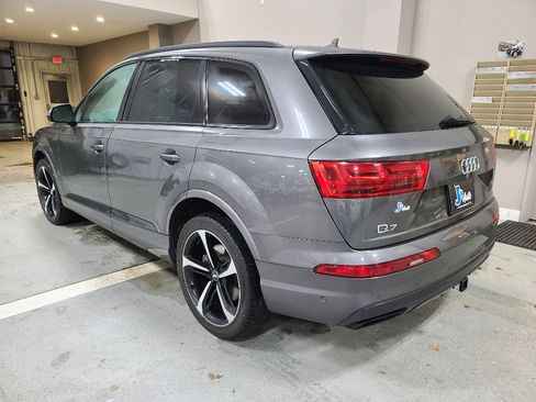 Used 2019 Audi Q7 3.0T Prestige w/ Prestige Package image 4