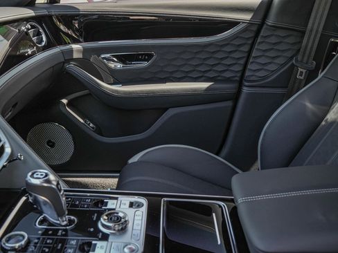 New 2025 Bentley Flying Spur Plug-In Hybrid AWD/4WD image 22