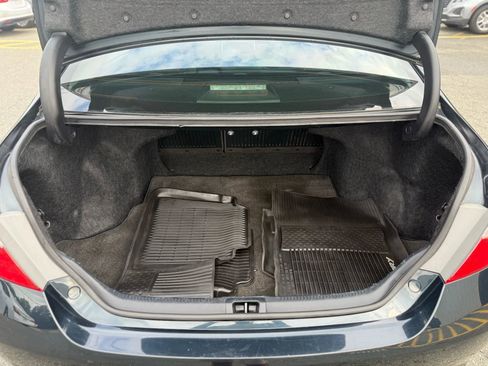 Used 2015 Toyota Camry LE image 38