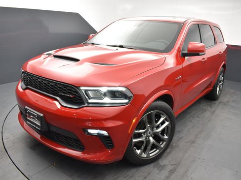 Used 2022 Dodge Durango R/T w/ Tow 'N Go Package AWD/4WD image 22