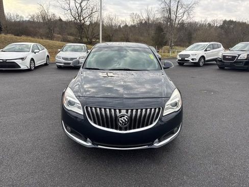 Used 2016 Buick Regal image 3