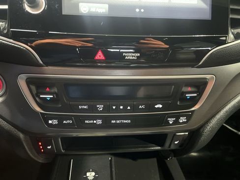 Used 2024 Honda Passport EX-L image 19