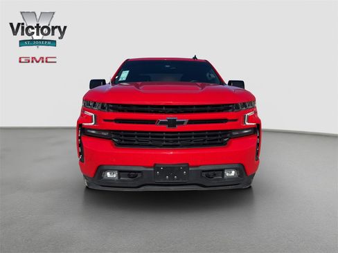 Used 2021 Chevrolet Silverado 1500 RST image 3