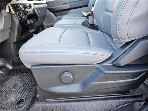 New 2025 Ford F450 XL image 4
