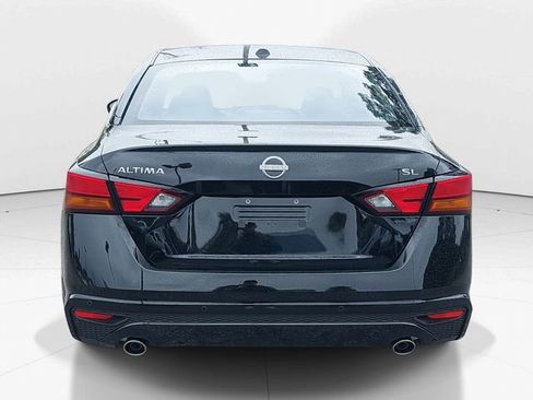 New 2025 Nissan Altima 2.5 SL image 8