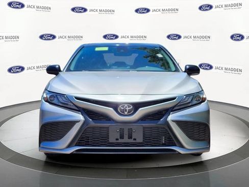 Used 2023 Toyota Camry XSE AWD/4WD image 8