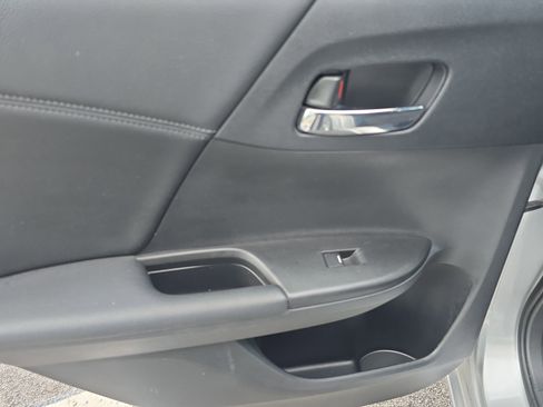 Used 2014 Honda Accord EX image 7