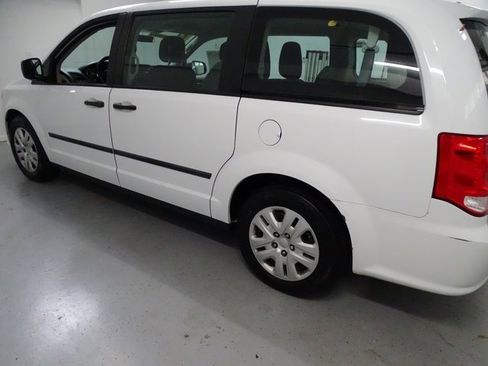 Used 2016 Dodge Grand Caravan American Value Package image 13