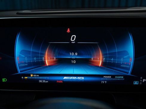 New 2025 Mercedes-Benz GLC 43 AMG 4MATIC image 16