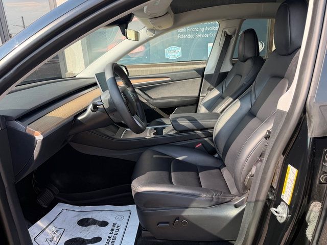 Used 2023 Tesla Model Y Long Range AWD/4WD image 11