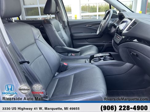 Used 2017 Honda Pilot Elite image 27