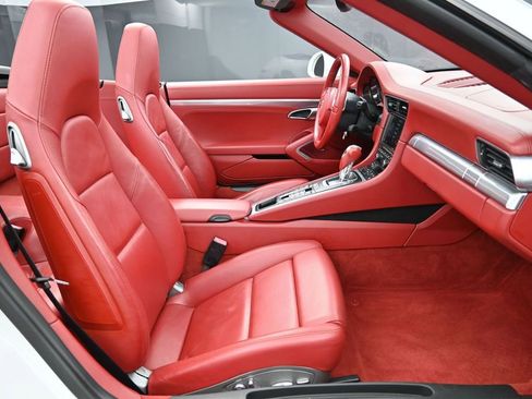 Certified 2013 Porsche 911 Carrera S RWD image 30