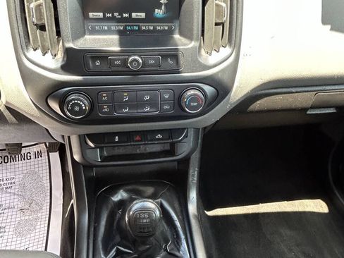 Used 2017 Chevrolet Colorado W/T w/ Custom Special Edition RWD image 14