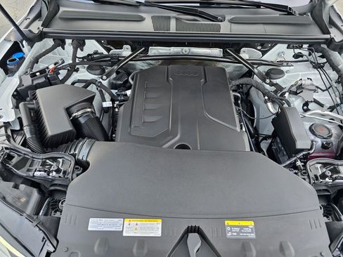 New 2025 Audi Q5 Premium Plus image 35