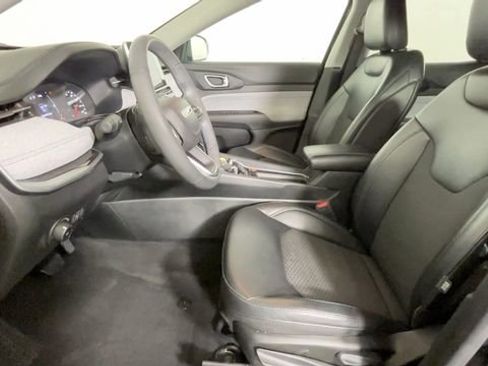 Used 2022 Jeep Compass Latitude AWD/4WD image 23