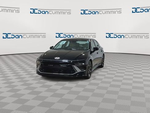 Used 2024 Hyundai Sonata SEL FWD image 4