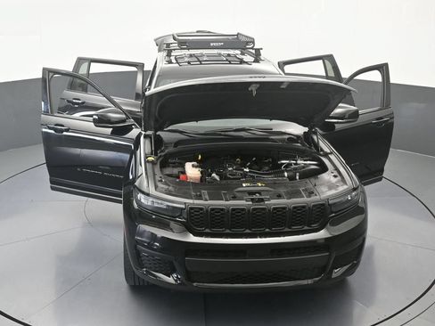 Used 2022 Jeep Grand Cherokee L Laredo RWD image 74