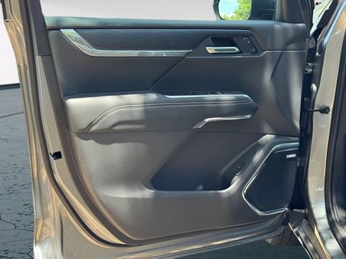 New 2026 GMC Acadia Elevation w/ LPO, Floor Liner Package FWD image 11