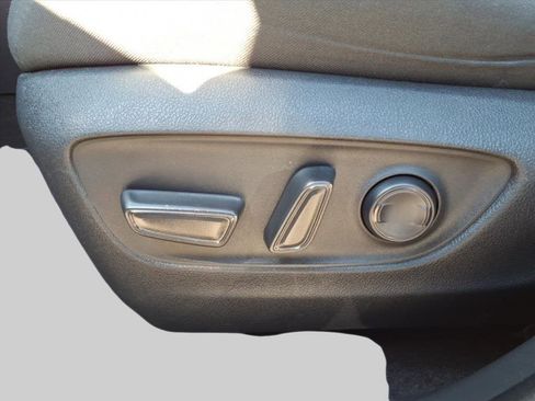 Used 2023 Toyota RAV4 XLE image 15