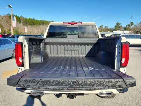 New 2026 GMC Sierra 1500 AT4 w/ AT4 Premium Package AWD/4WD image 11