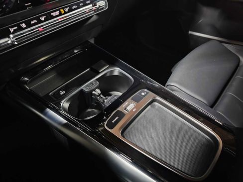 Certified 2026 Mercedes-Benz GLA 250 4MATIC image 27