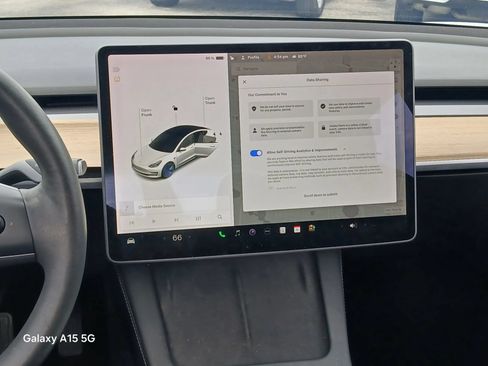 Used 2021 Tesla Model 3 Long Range AWD/4WD image 26