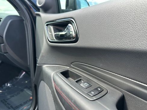Used 2025 Dodge Durango R/T AWD/4WD image 23