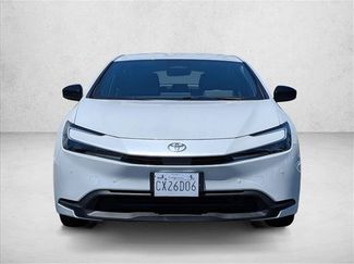 Used 2024 Toyota Prius LE FWD video 2