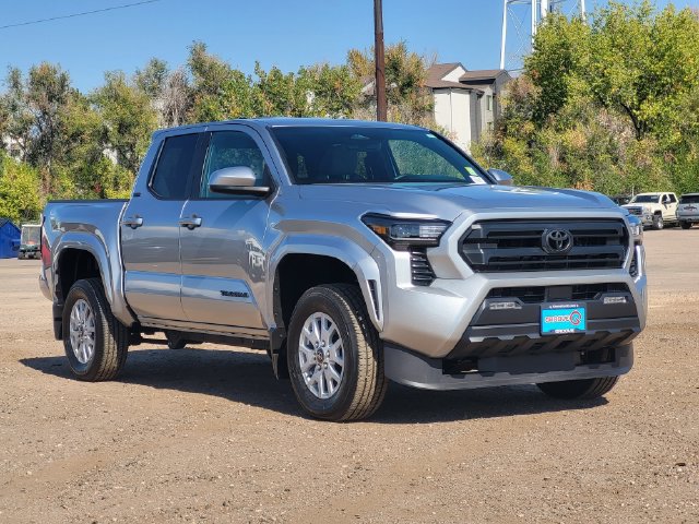 Used 2025 Toyota Tacoma SR5 AWD/4WD image 8