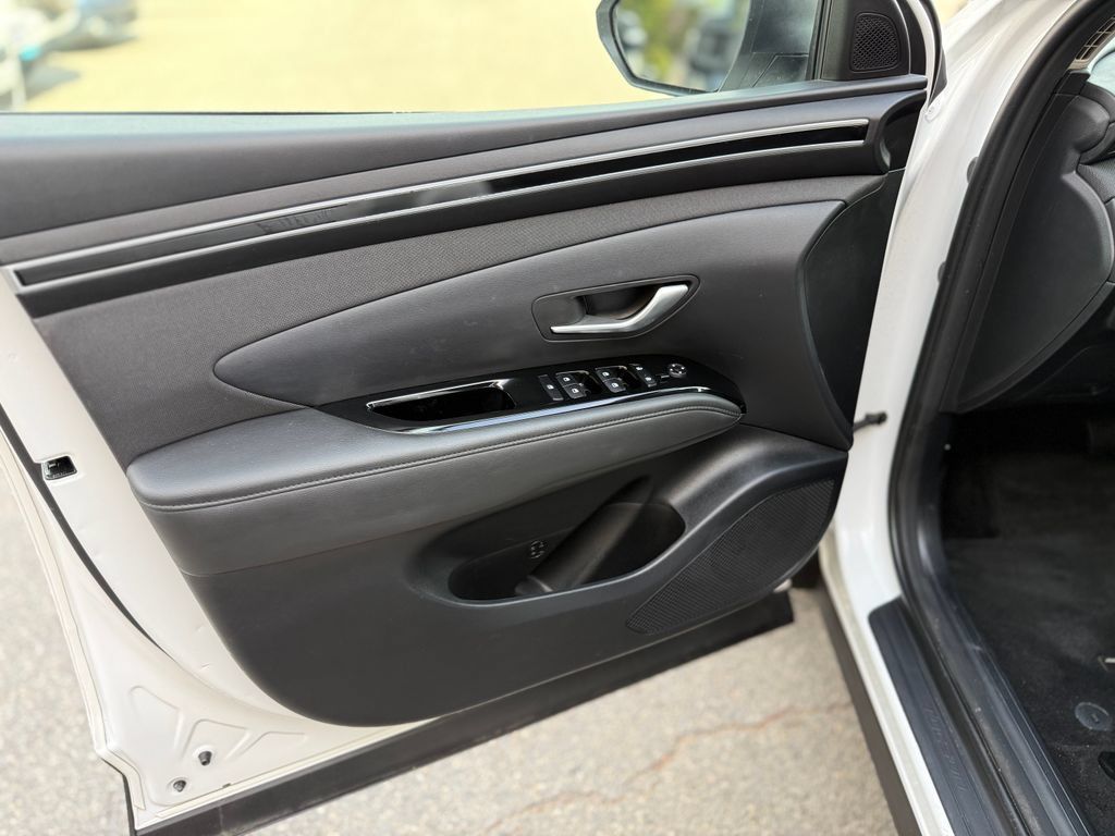 Used 2022 Hyundai Tucson SEL AWD/4WD image 21