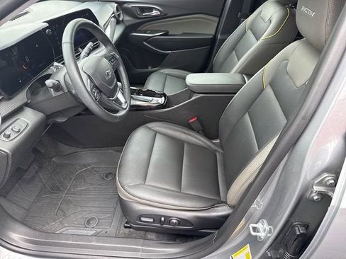 Used 2025 Chevrolet Trax ACTIV w/ Driver Confidence Package FWD image 10
