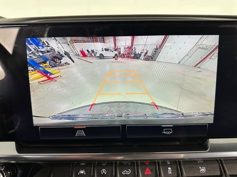 Used 2023 GMC Sierra 1500 Elevation image 19