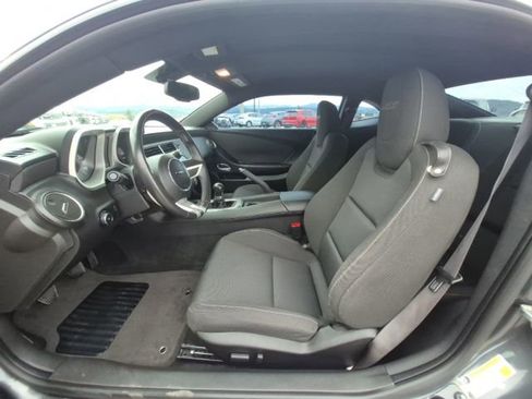 Used 2010 Chevrolet Camaro SS w/ LPO, Ground Effects Package image 9