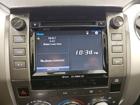 Used 2018 Toyota Tundra SR5 w/ TRD Off Road Package AWD/4WD image 24