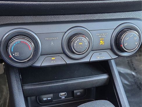 Used 2024 Kia Forte LXS image 28