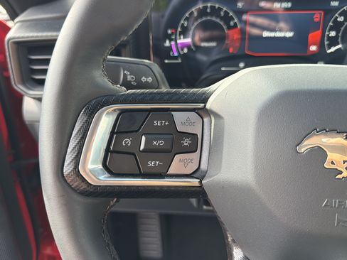 Used 2025 Ford Mustang Convertible RWD image 76