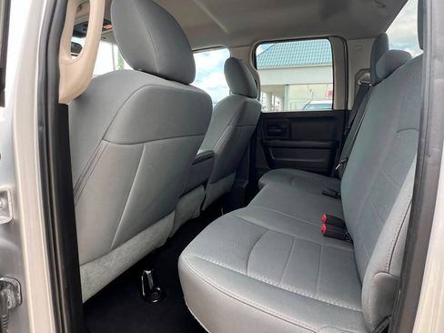 Used 2015 RAM 1500 Express AWD/4WD image 11