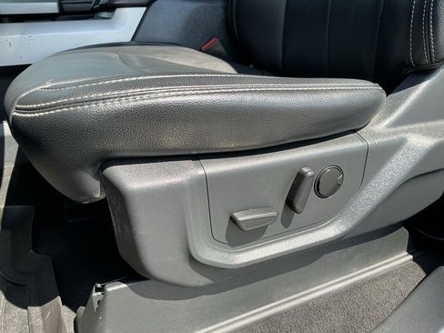 Used 2022 Ford F250 Lariat w/ Lariat Value Package image 75