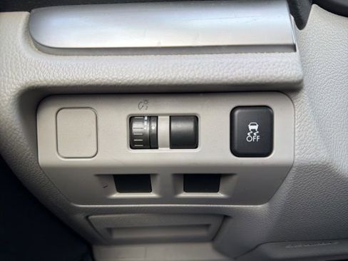 Used 2014 Subaru Forester 2.5i Premium w/ All-Weather Package image 24